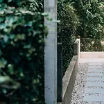 アパート Lora & Lana