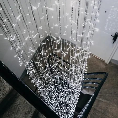 Lora & Lana * Ljubljana