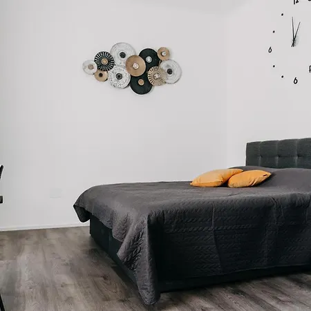 Lora & Lana * Lublaň