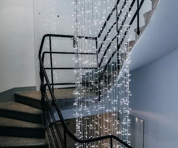 Lora & Lana * לובליאנה